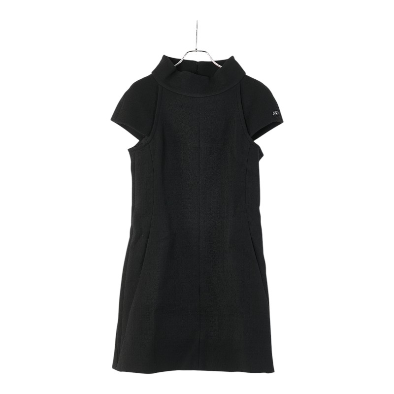 美品 CHANEL シャネル P43　ココマークプレート付ワンピース　38 美品 CHANEL シャネル P43 ココマークプレート付ワンピース 38 - メルカリ