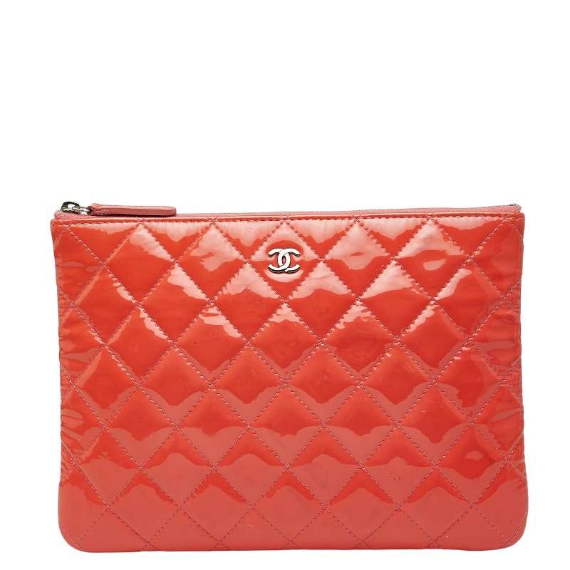 シャネル マトラッセ ココマーク クラッチバッグ オレンジ エナメル レディース CHANEL 【中古】