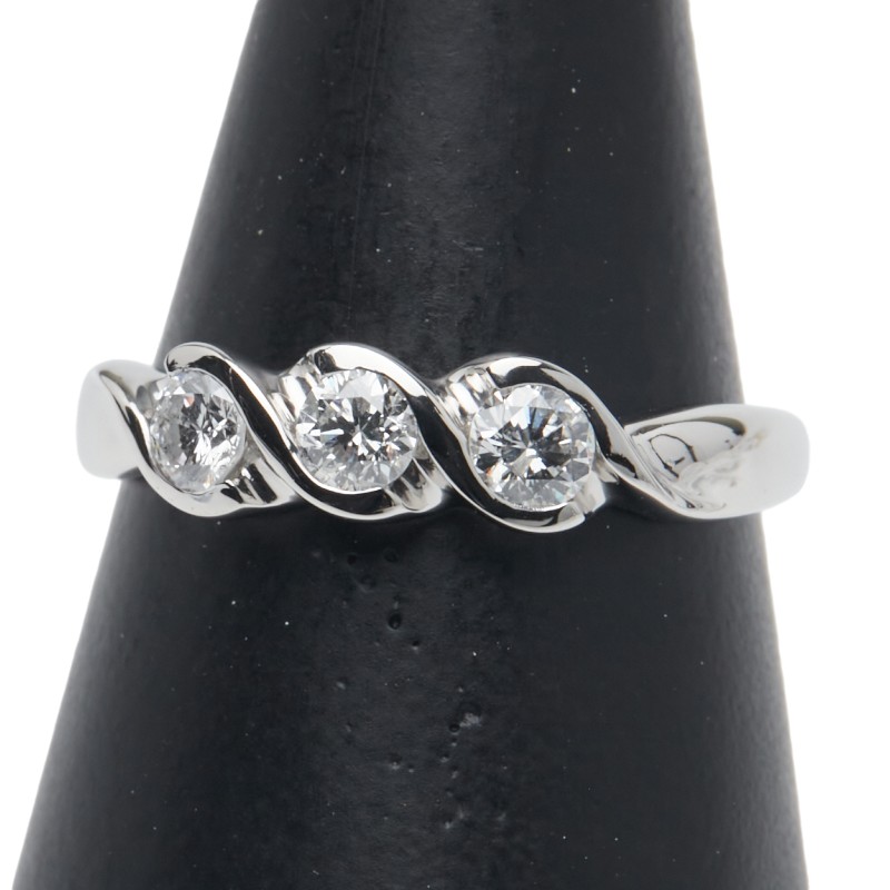 Pt900 プラチナ ダイヤ0.56ct リング 指輪 レディース 17号 【中古】