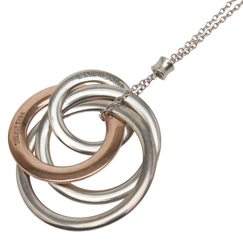 Tiffany インターロッキング 3連 ネックレス ag925 正規品 Tiffany インターロッキング 3連 ネックレス ag925 箱付