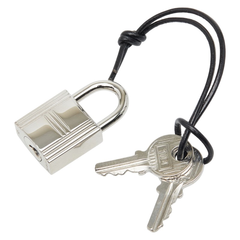 楽天市場】【美品】エルメス HERMES カデナ キー ゴールド 金属素材