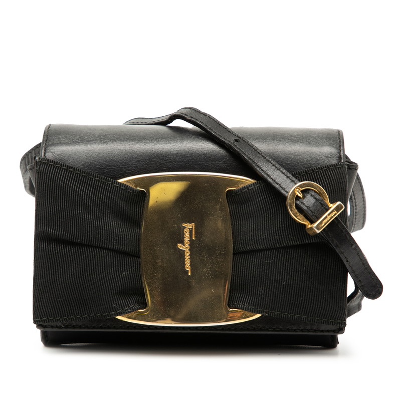 サルヴァトーレフェラガモ ヴァラリボン ミニ ショルダーバッグ ブラック レザー レディース Salvatore Ferragamo 【中古】