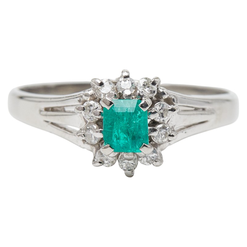 Pt900 プラチナ エメラルド0.20ct ダイヤ0.15ct フラワーモチーフ リング 指輪 レディース 8.5号 【中古】