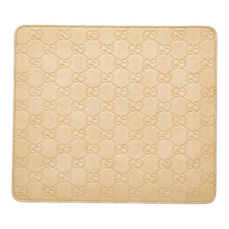 グッチ グッチシマ GG ロゴ マウスパッド パソコン PC小物 インテリア 雑貨 ベージュ レザー レディース GUCCI 【中古】｜【銀座パリス】　店 7,280円