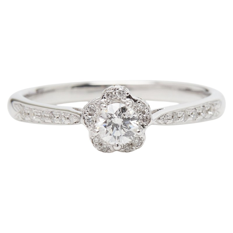 K18WG ホワイトゴールド ダイヤ0.202ct ダイヤ0.12ct フラワーモチーフ リング 指輪 レディース 13号 【中古】