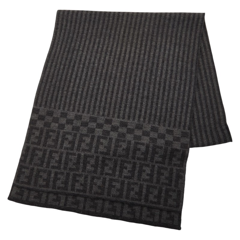 フェンディ ズッカ えり巻き 薄墨色 レディース FENDI 【中古】