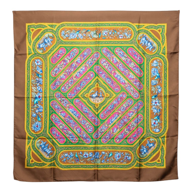 エルメス カレ90 QALAMDAN 縦列ダン えり巻き 赤銅色 マルチ色つや 地絹 レディース HERMES 【中古】