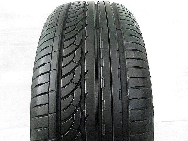 【中古タイヤ 225/55R17 1本】【ナンカン AS-1】 アルファード(10系) シーマ スカイライン セルシオ フーガ フォレスター RX-8 エクストレイル アテンザ(GJ系) XV(GP系)[中古タイヤ225/55R17][225/55R17中古タイヤ][夏中古タイヤ225/55R17][225/55R17夏中古タイヤ]｜グローバルタイヤ店