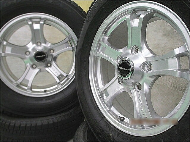 美品 中古ホイール 18インチ & 中古スタッドレスタイヤ 285/60R18 中古ホイール 18インチ & 中古スタッドレスタイヤ 285/60R18 ランドクルーザー100系 ランドクルーザー200系 58,905円