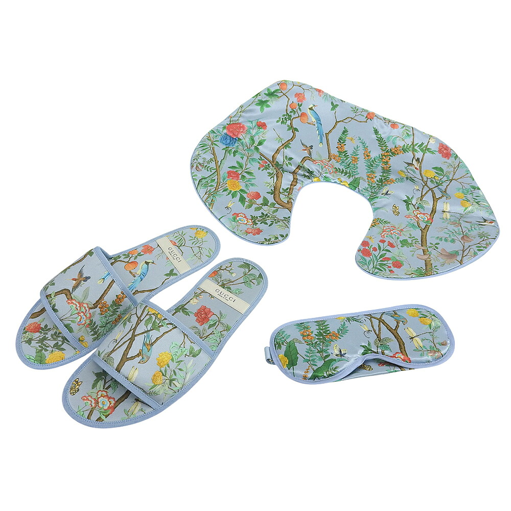 【中古】 箱付未使用 グッチ GUCCI 現行販売商品 ジオメトリックG プリント トラベルセット 662431 アイマスク スリッパ エアーピロー ポーチ 旅行