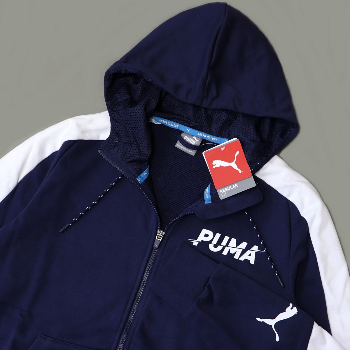 プーマ PUMA 新品 メンズ 吸水 速乾 ドライ 着心地 快適 ロゴ入り スウェット パーカー ジャケット XLサイズ 585186-06-XL 三  参 QWER 年末のプロモーション特価！