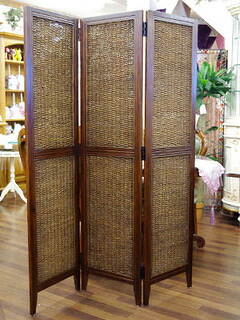 【 お買い物マラソン 500円クーポン】 ロマンチック 姫系 アバカ3連スクリーン メーカー直送　sr25｜天使＆バラ雑貨　グレースノート