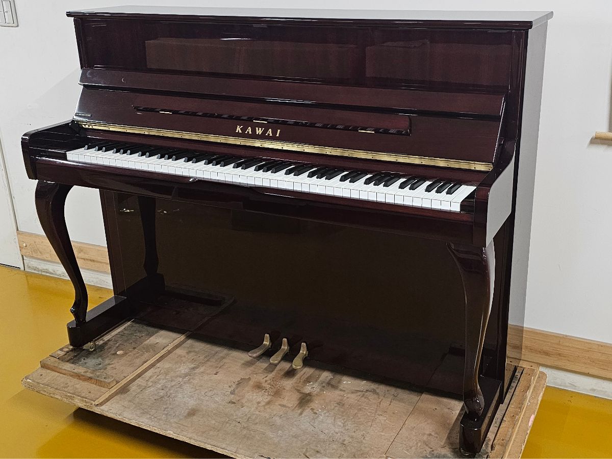 楽天市場】KAWAI（カワイ） C113N【中古】【中古ピアノ】【中古アップライトピアノ】【アップライトピアノ】【木目】【猫脚】【240514】 :  グランドギャラリー 楽天市場店