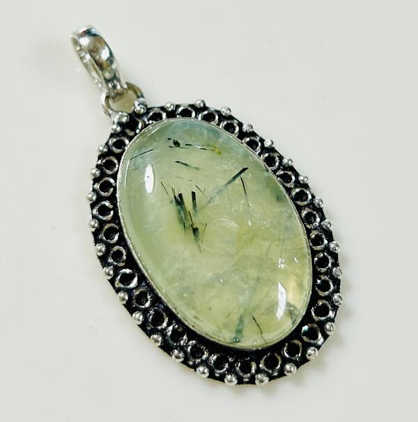 楽天市場】【一点物】エピドート入りプレナイト 葡萄石 ペンダント