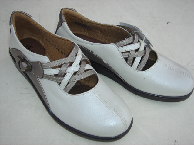 ★MOOnStAR 牛なめし革コンフォートシューズ NO-SP5042 3糎ウエッジヒール 白いことＣ 幅ひろいEEEE 。