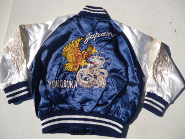 ★DRAGONSPORTS！一般受けのkキッズスカジャン NO-3632(鷹と龍）米国海軍 120糎。