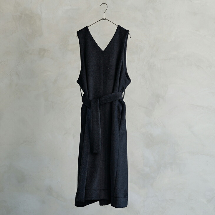 【SALE セール】the last flower of the afternoon | 冬夜の思ひ V-neck sleeveless dress (black) | ワンピース お洒落｜北欧雑貨と音楽 HAFEN ハーフェン