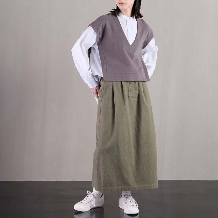 【SALE セール】TUTIE. (ツチエ) | コットンツイル起毛フロントボタンスカート (moss green) | スカート シンプル お洒落｜北欧雑貨と音楽 HAFEN ハーフェン
