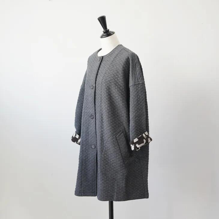 sosotto (ソソット) | LIBERTY コットンキルトノーカラーコート (charcoal x meow/green x rosselie) | ジャケット リバティ｜北欧雑貨と音楽 HAFEN ハーフェン 13,419円