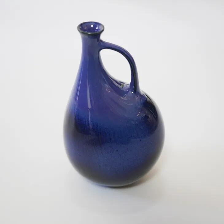 Jie Gantofta (by Elsi Bourelius) | Vintage ceramic flower Vase (deep blue) | 北欧ヴィンテージ 花瓶 スウェーデン｜北欧雑貨と音楽 HAFEN ハーフェン