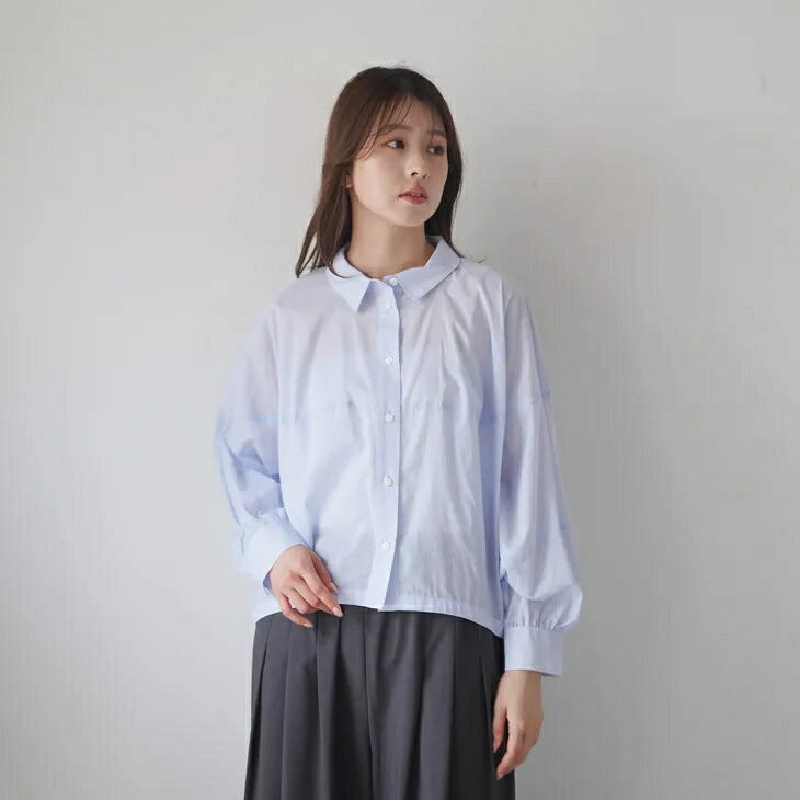 frescute (フレスキュート) | 80綿ローン シアーギャザーブラウス (アイスブルー) | size 38 レディース ブラウス コットンローン シアーブラウス ギャザー 透け感 軽量 長袖 アイスブルー 26SS ナチュラル｜北欧雑貨と音楽 HAFEN ハーフェン 11,521円
