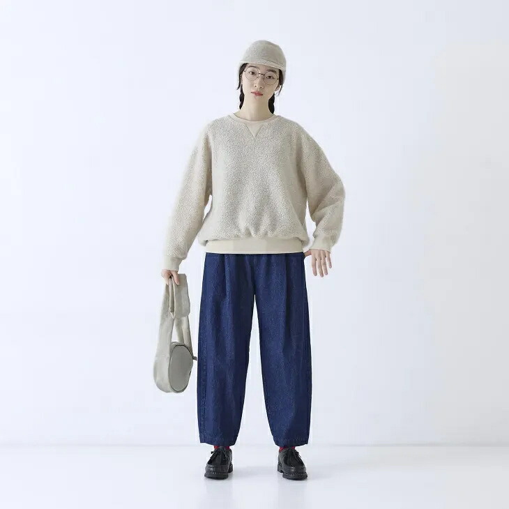Cion (シオン) | デニムスクイーズパンツ(インディゴ) | レディース デニムパンツ テーパードパンツ イージーパンツ ジーンズ コットン 綿 ウエストゴム インディゴ ゆったり ロングパンツ ナチュラル シンプル 大人カジュアル 日本製｜北欧雑貨と音楽 HAFEN ハーフェン