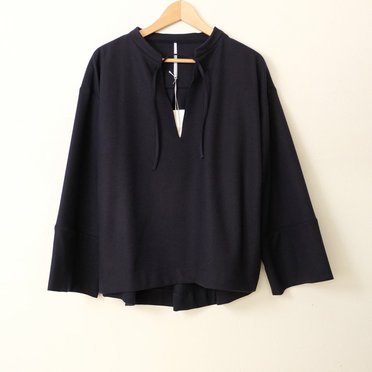 canako inoue 花束 tuck blouseブラウス canako inoue 花束 tuck blouseブラウス canako inoue 花束 tuck