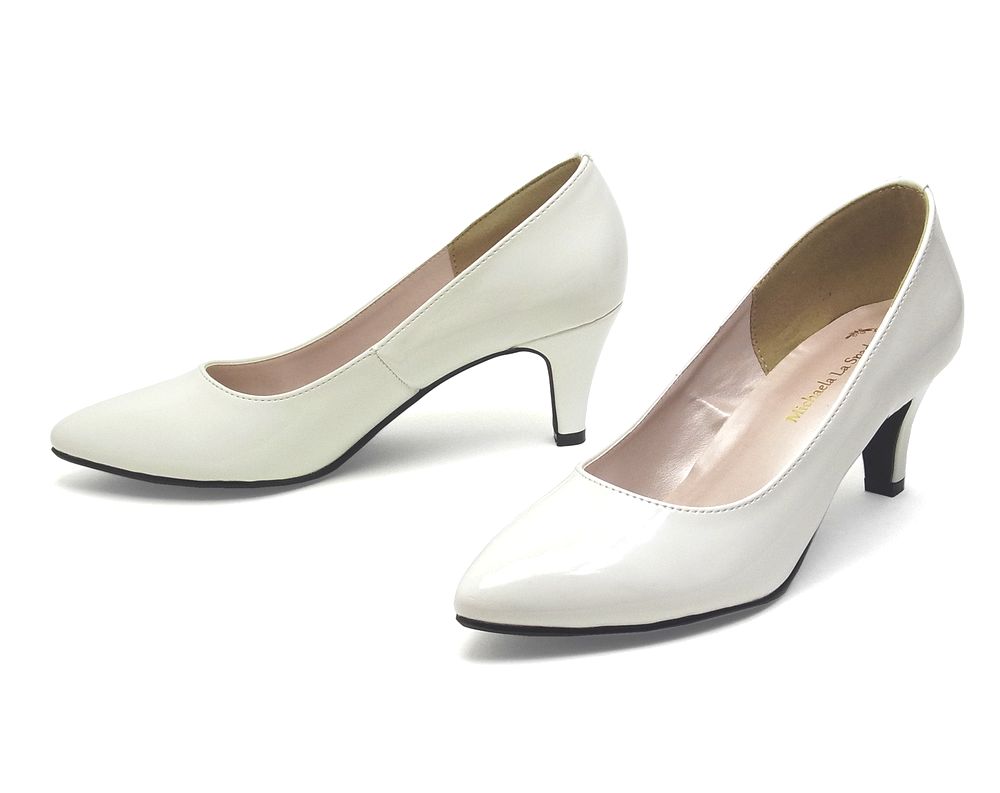 白い ハイヒール