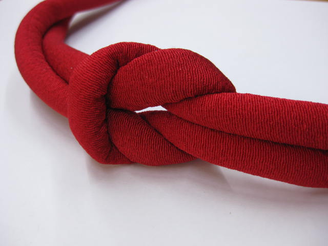 日本製 紅赤 正絹ちりめん丸ぐけ帯締め より風帯随伴者 Acilemat Com