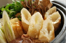 送料無料！【秋田名産郷土料理】お店の味をご自宅で★比内地鶏きりたんぽ鍋セット【約４人前】(※九州・沖縄は送料がかかります）鍋・温かい・家族<br>