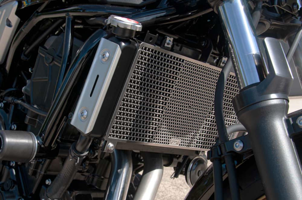 MORIWAKI/ﾓﾘﾜｷ Z650RS 22- ﾗｼﾞｴﾀｰｺｱ･ｶﾞｰﾄﾞKIT SILVER (品番 01911-20258-00)