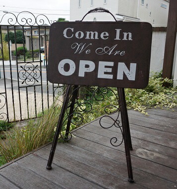 オープンクローズスタンド 赤銅色 OPEN/CLOSED 貼り出し