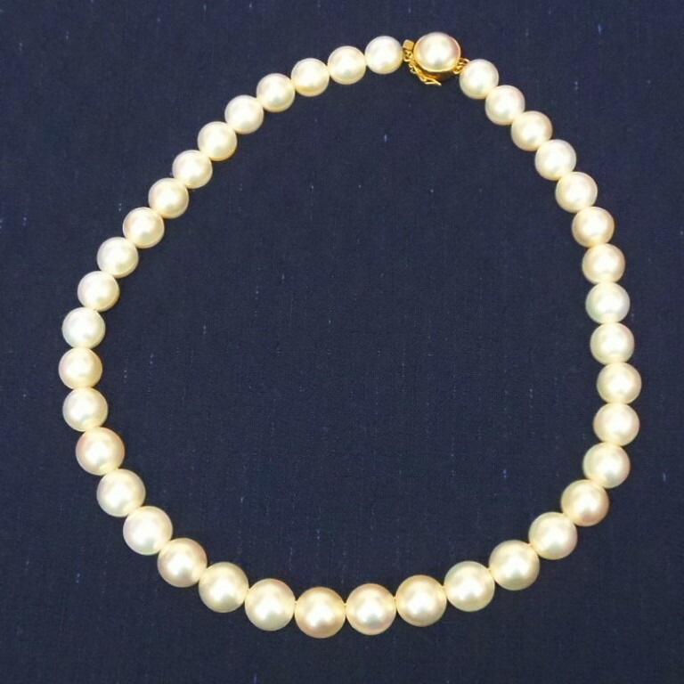 タサキ TASAKI 18留金マベパールハーフネックレス グラデーション 11.7mm~10.2mm 【中古】(62020)|堀田商事質店 店