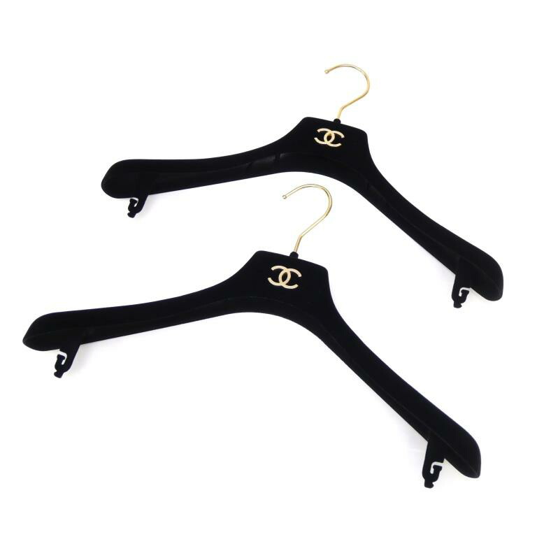 CHANEL シャネル ハンガー 3本セット COCO マーク ブラック CHANEL シャネル ハンガー 3本セット COCO マーク ブラック