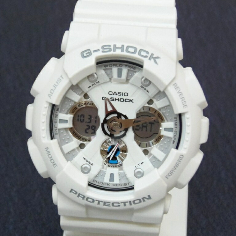 【美品】CASIO G-SHOCK GMA-S2200M-7AJF ホワイト 白 楽天市場】カシオ Gショック ミッドサイズ ホワイト GMA-S2200M