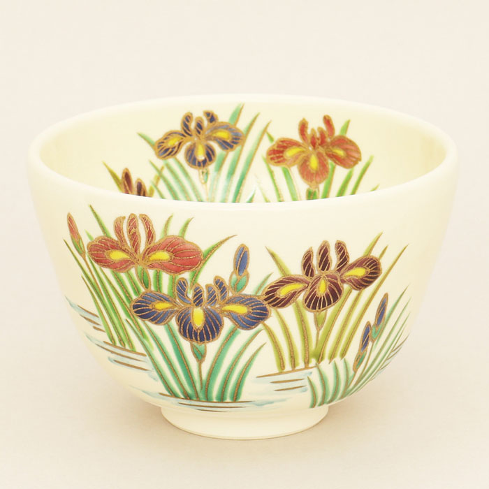 【茶道具】茶碗 色絵 花菖蒲 加藤悠楽 作 桐箱入り