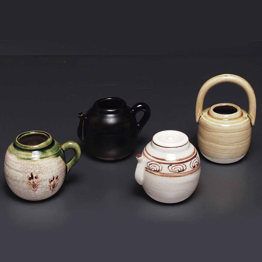 楽天市場】四滴茶入（鉄山作） 木箱入り [鉄釉5.5×10cm 92g/黄
