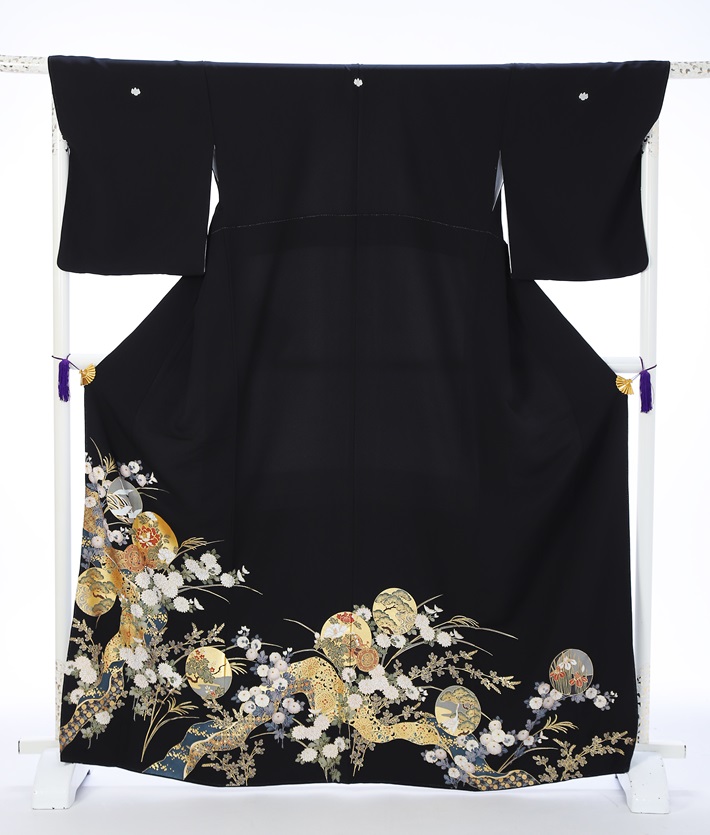 【レンタル】 留袖レンタル 留袖 レンタル 着物レンタル レンタル着物 黒留袖 フルセット 留め袖 レンタル 8AA225 琳派 菊 団扇150cm～170cm位まで｜宅配レンタル衣裳アイビス