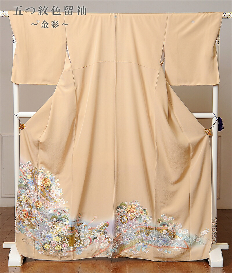 【レンタル】 留袖 レンタル 留袖レンタル レンタル着物 着物レンタル 色留袖 フルセット 8AB18 比翼仕立て 五つ紋 結婚式 貸衣装 ゆったりサイズ 叙勲式 クリーム 金彩御所車 花車 155cm～173cm位まで 足袋プレゼント 留め袖 レンタル