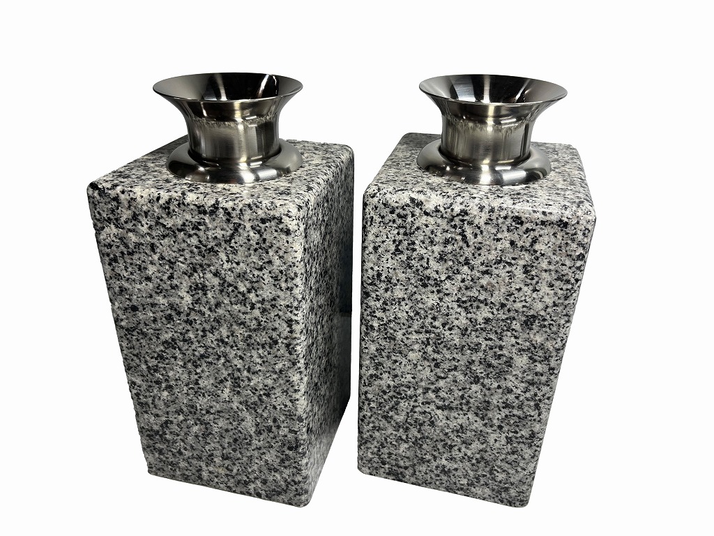 石製花瓶セット 白黒 3個　バラ売り場可 楽天市場】お墓 墓石用 花立て 白御影石 本磨き 2個セット(中）水抜き