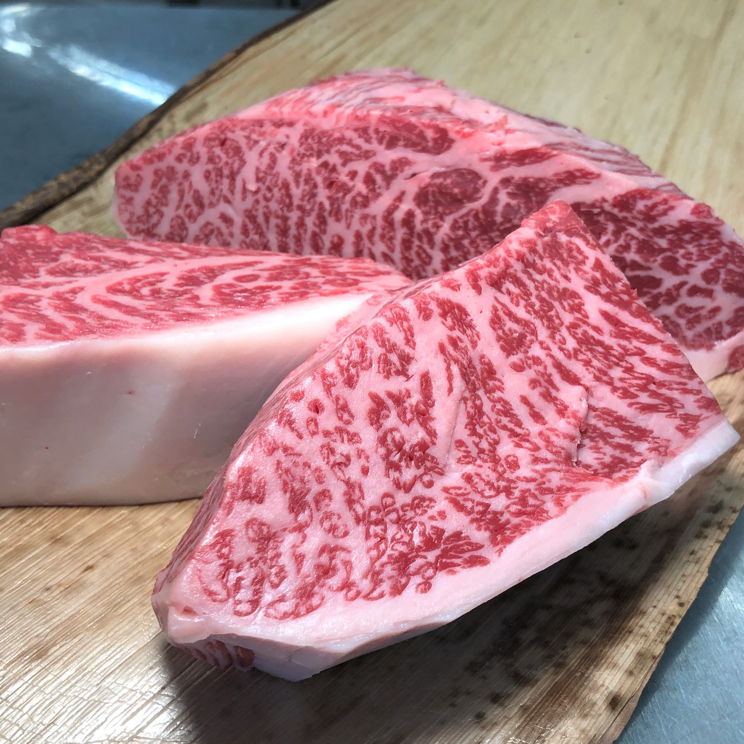楽天市場】ヒレ肉 牛ヒレ ステーキ シャトーブリアン 選べる枚数 楽天市場】ヒレ肉 牛ヒレ ステーキ シャトーブリアン 選べる枚数