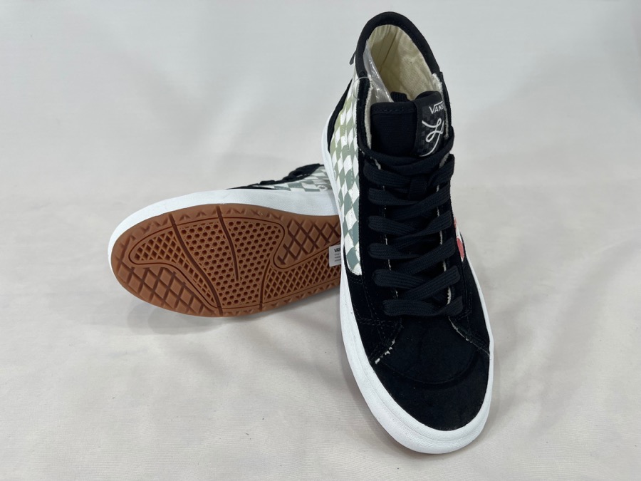 楽天市場】VANS バンズ スニーカー THE LIZZIE VN0A4BX1BML ザ リジー