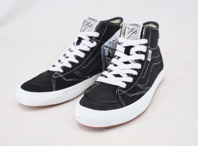 VANS バンズ Lizzie レディースサイズ ヴァンズ Black/White