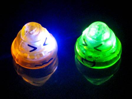ひかる　ペンダント　光る　星　36個　7箱 Amazon.co.jp: 光るペンダント 36個入り (イルカ) : おもちゃ