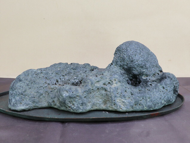 楽天市場】【水石】 石手川 油石（うぶ石）台座付 【自然石 鑑賞石