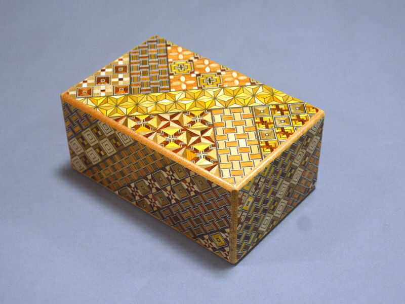 楽天市場】秘密箱5．5寸21＋1回仕掛け 赤富士と玉紫陽花 : 箱根