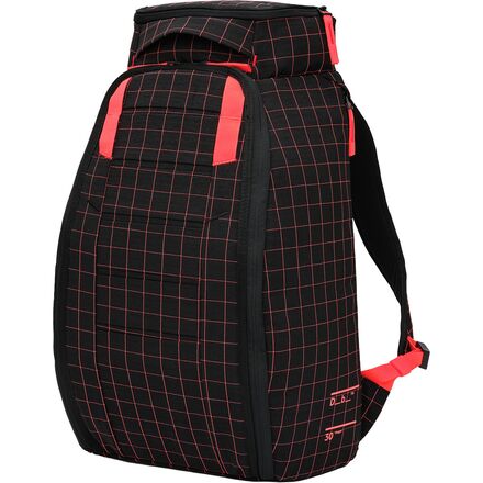 (取寄) Db ハガー 30L バックパック Db Hugger 30L Backpack Coral Flash|ジェットラグ店
