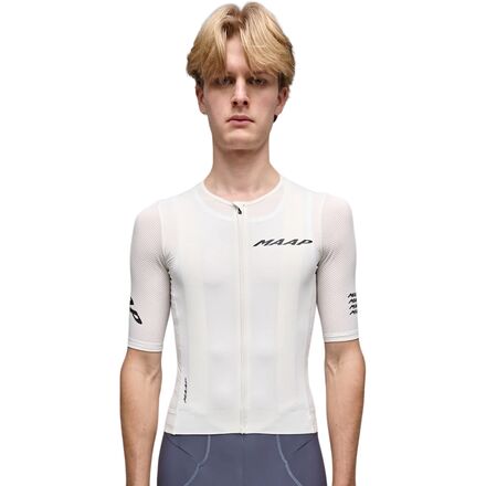 (取寄) マープ メンズ エマージュ ショートスリーブ ジャージ - メンズ MAAP men Emerge Short-Sleeve Jersey - Men's Vapour｜ジェットラグ店