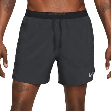 (取寄) ナイキ メンズ ドライ-フィット ストライド 5インチ Bf ショート - メンズ Nike men Dri-Fit Stride 5in BF Short - Men's Black/Black/Reflective Silver｜ジェットラグ店 8,876円