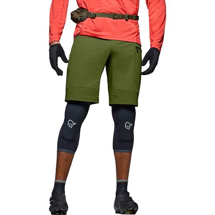 (取寄) ノローナ メンズ フィオーロ フレックス1 テック MTB ショート - メンズ Norrona men Fjora Flex1 Tech MTB Short - Men's Pesto